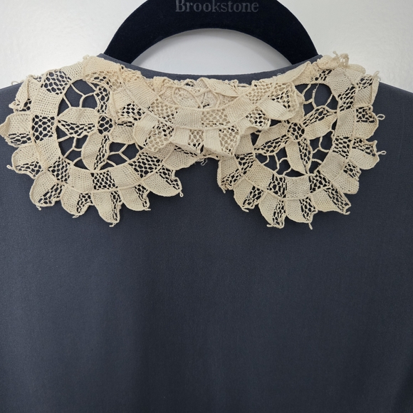 Vintage Preview Collection Blue/Grey Blouse with Cream Lace Collar 100% Silk - Picture 7 of 11